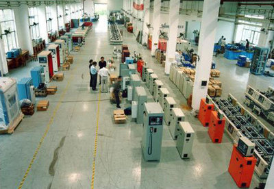 政府大力推进新能源汽车零部件产业化